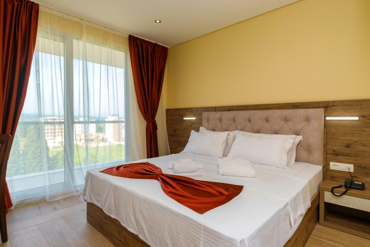 Hotel Franca Ulcinj Exterior foto