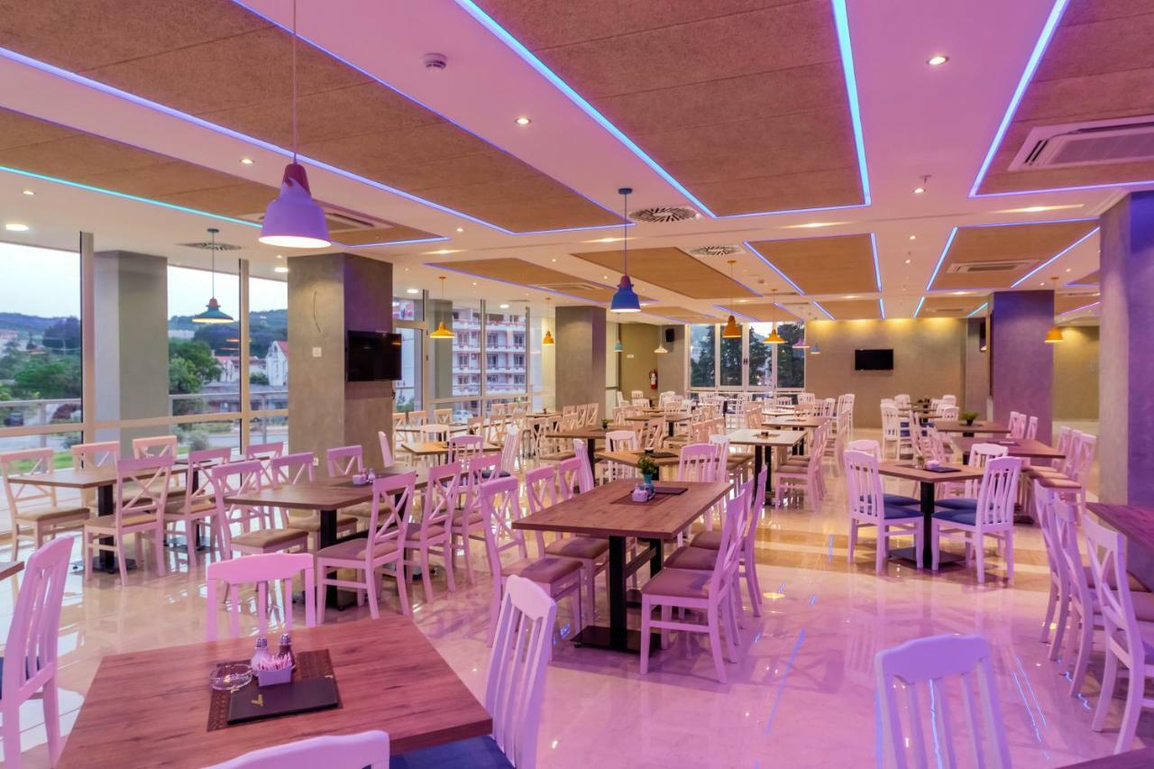 Hotel Franca Ulcinj Exterior foto